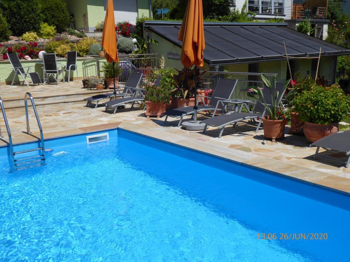 Ferienwohnung Pension Am Weinberg Mainstockheim エクステリア 写真