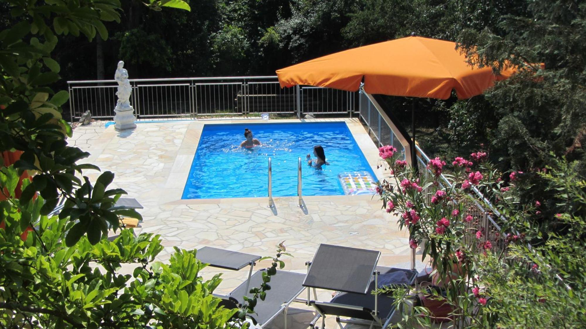 Ferienwohnung Pension Am Weinberg Mainstockheim エクステリア 写真